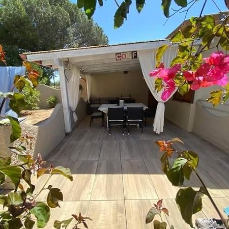 Casa Teresa Villa Porto Pino Exteriör bild