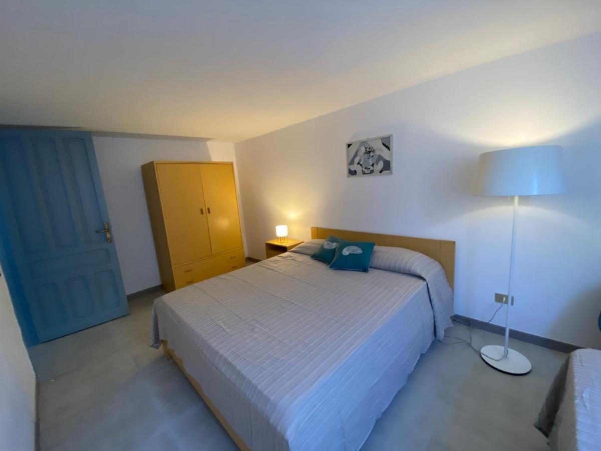 Casa Teresa Villa Porto Pino Exteriör bild