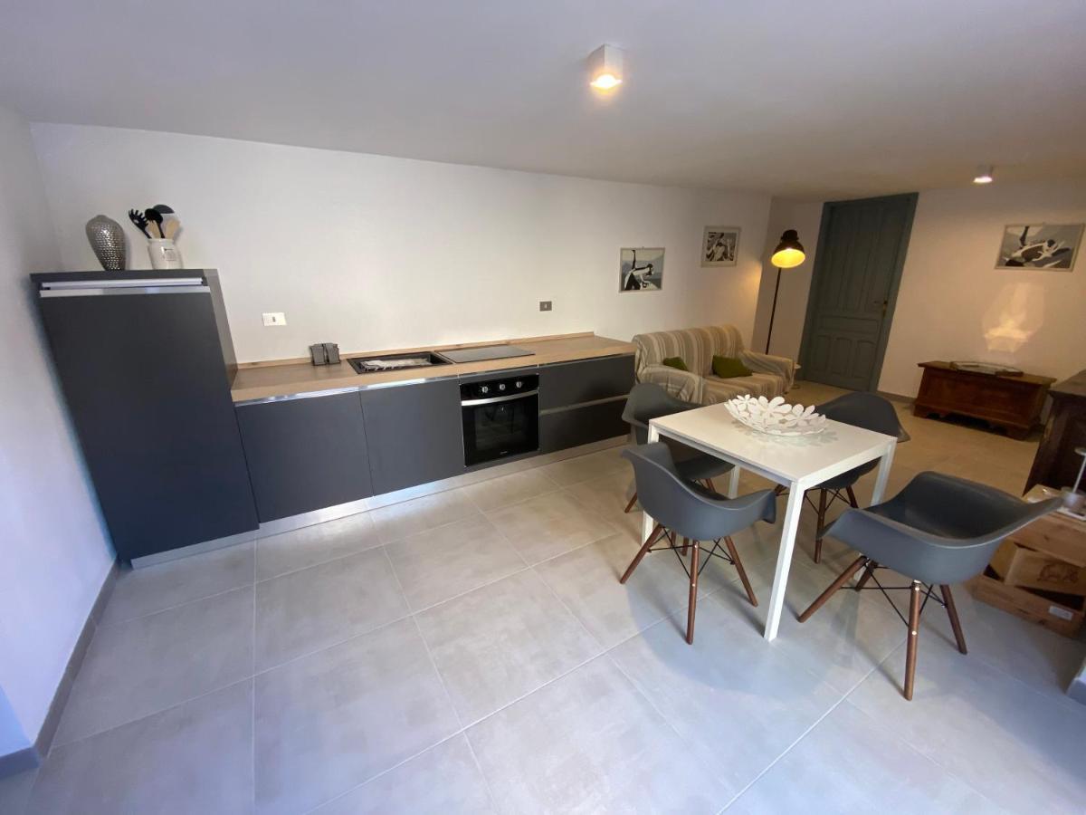 Casa Teresa Villa Porto Pino Exteriör bild