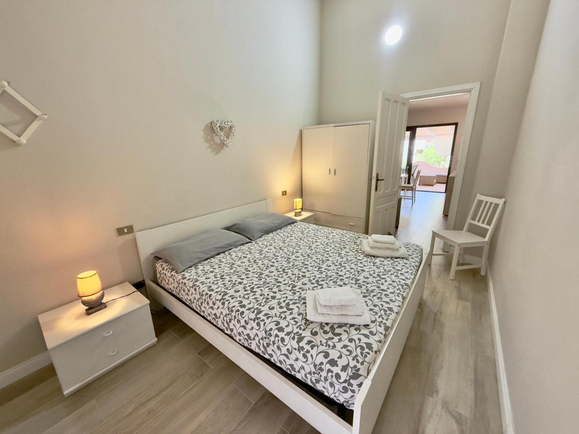 Casa Teresa Villa Porto Pino Exteriör bild
